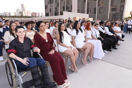 Noivas Giovana e Carol durante cerimônia do casamento comunitário LGBTQIAPN+